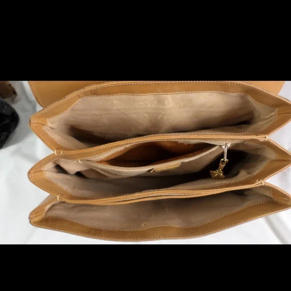 SOLD - Picture 3 of 6